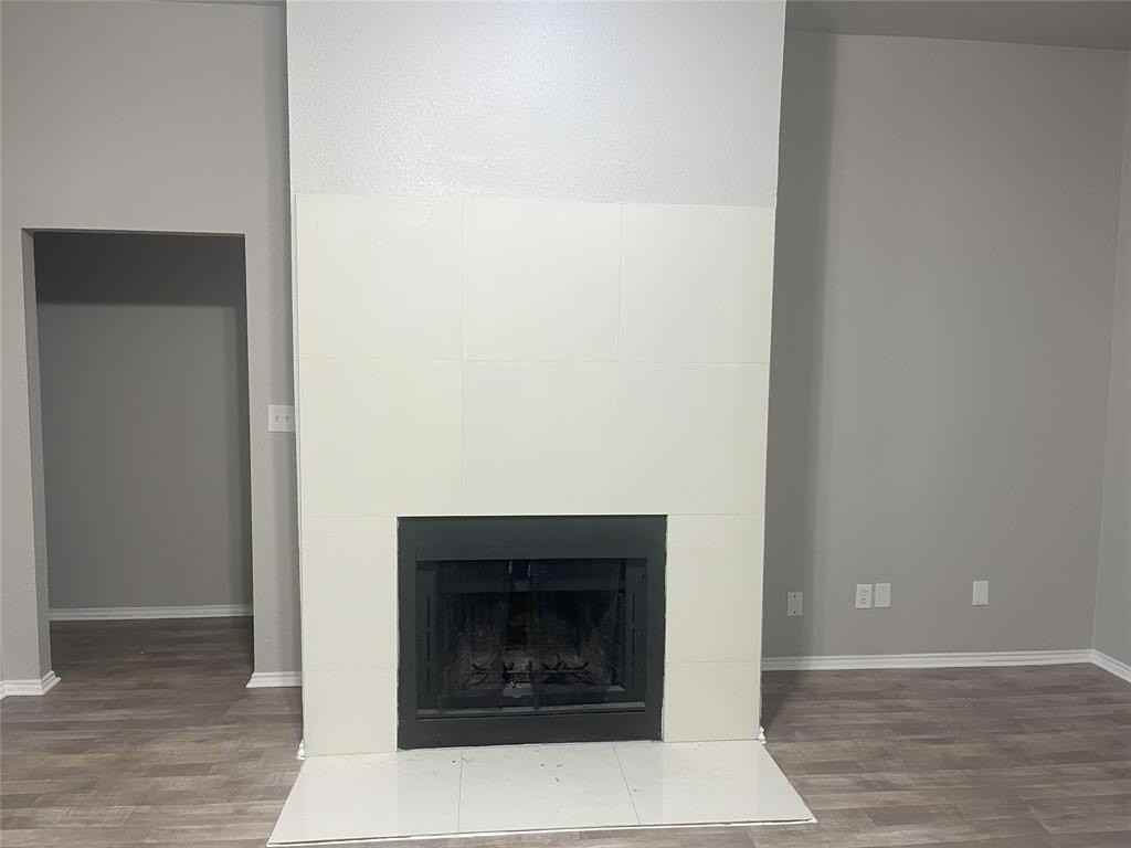 10524 Shadywood Dr - Photo 2 of 11