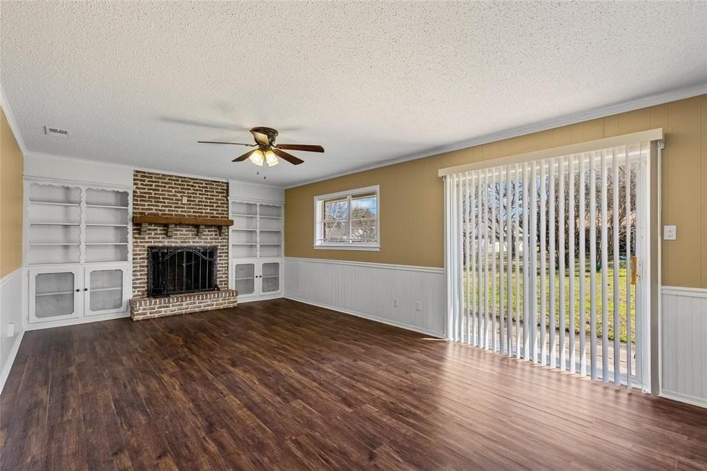 6305 Chapman Dr - Photo 2 of 34