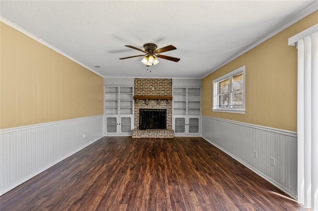 6305 Chapman Dr - Photo 3 of 34