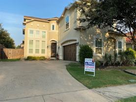 2540 Las Palmas Ln - Photo 1 of 1