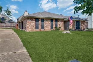 6913 Sierra Dr - Photo 1 of 1
