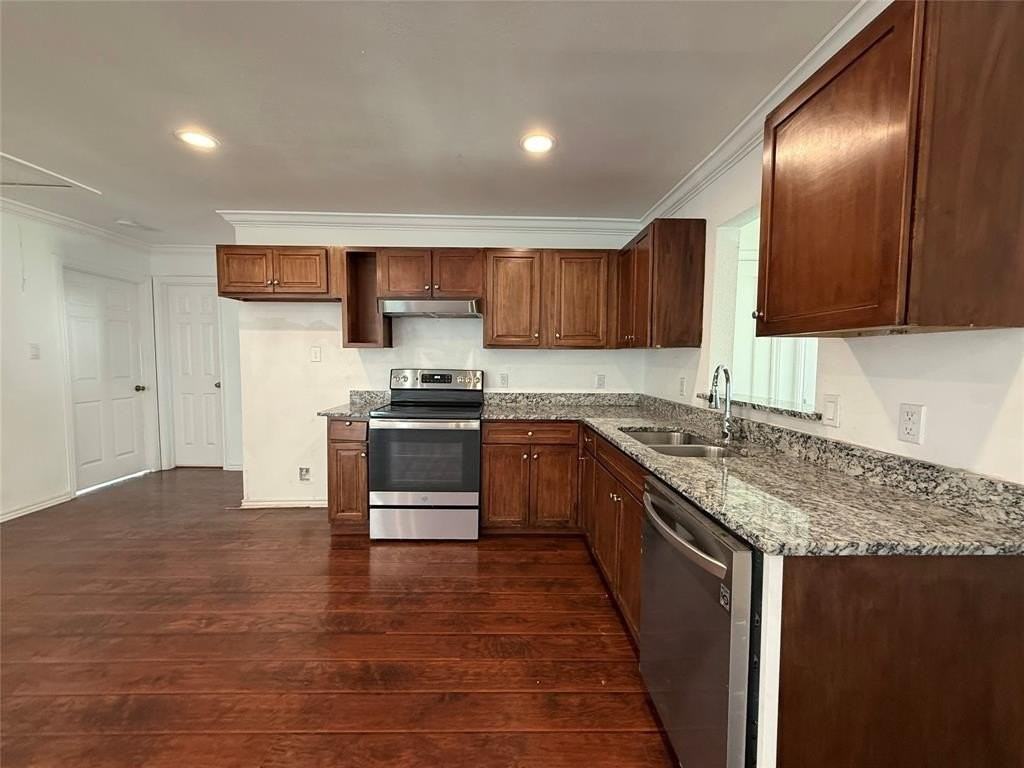 311 N Macarthur Blvd - Photo 4 of 17