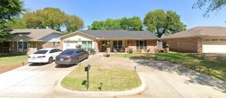 1027 Almond Dr - Photo 1 of 1