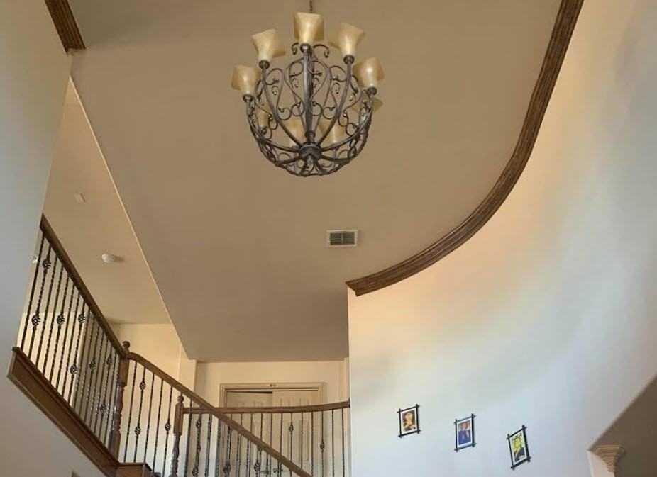 8104 Barrymoore Ln - Photo 5 of 40