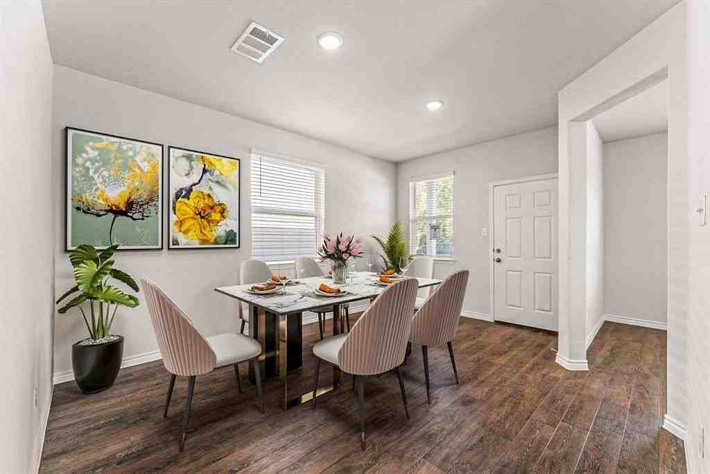 5672 Shore Point Trl - Photo 3 of 21