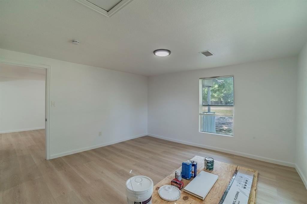 1208 Dan Gould Dr - Photo 4 of 22