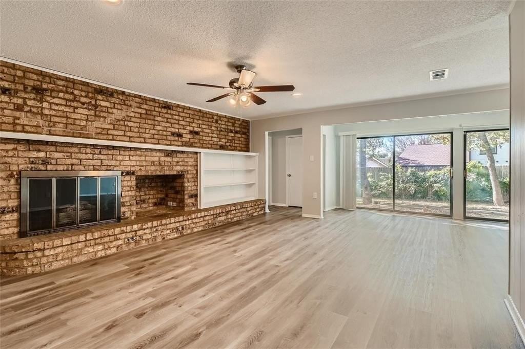 808 Stratford Dr - Photo 4 of 25