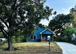 114 W Walker St - Photo 1 of 1