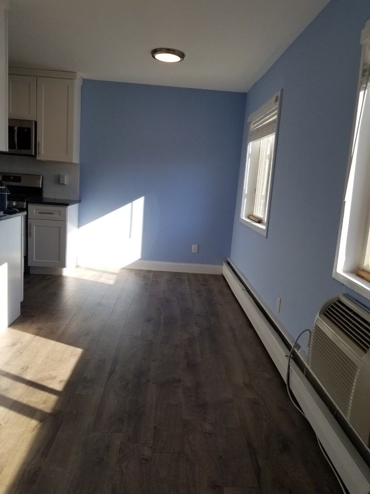 1300 Rockland Avenue #2C - Photo 5 of 19