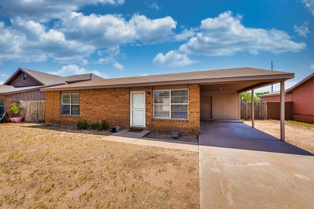 1812 Magnolia Ave - Photo 3 of 20