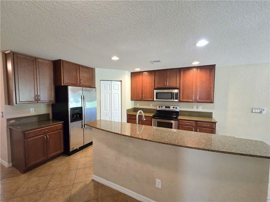 5567 55th Ter - Photo 7 of 22