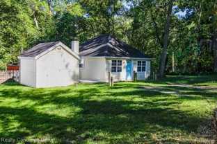 10520 Locust Dr - Photo 1 of 1