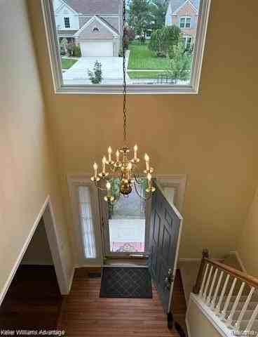 45655 Larchmont Dr - Photo 4 of 28