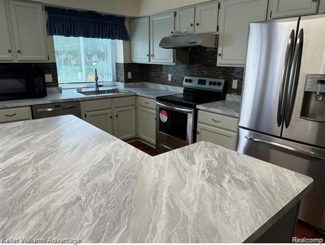 45655 Larchmont Dr - Photo 6 of 28