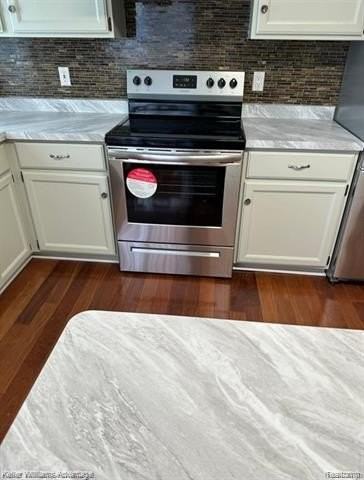 45655 Larchmont Dr - Photo 7 of 28