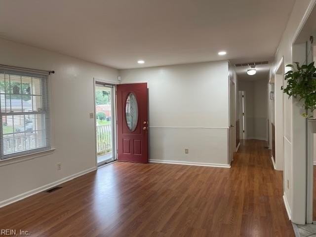 163 Cornell Dr - Photo 2 of 13