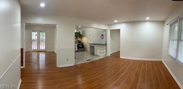 163 Cornell Dr - Photo 3 of 13