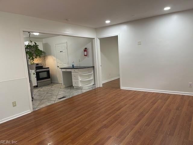 163 Cornell Dr - Photo 4 of 13