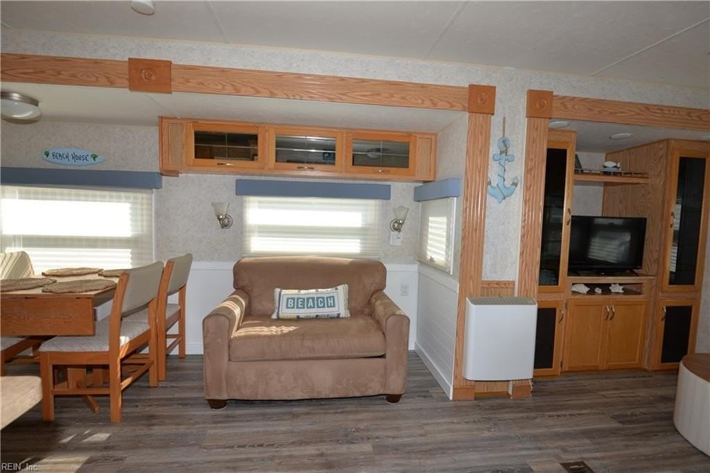 3665 Sandpiper Rd #222 - Photo 5 of 31