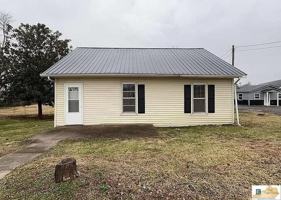 featured image of 409 Mammoth Cave St