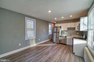 400 Douglas St Ne Apt 102 #102 - Photo 1 of 1