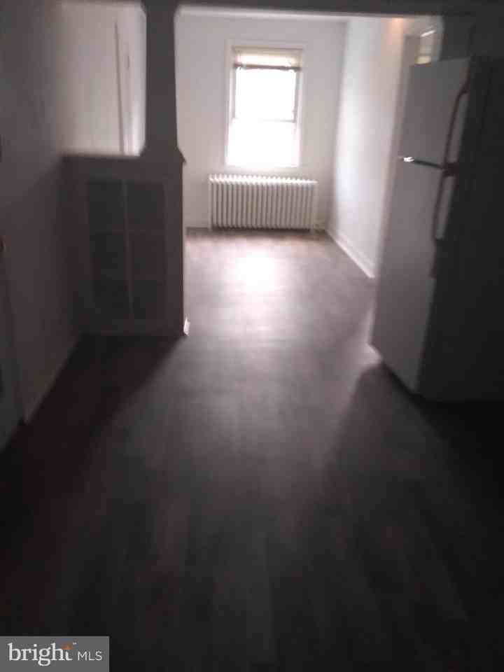 1205 30th St Se #3 - Photo 3 of 8