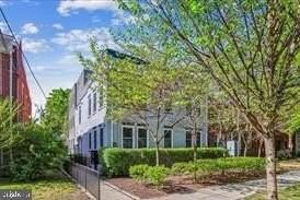 1340 Nicholson St Nw Apt 2 #2 - Photo 4 of 16