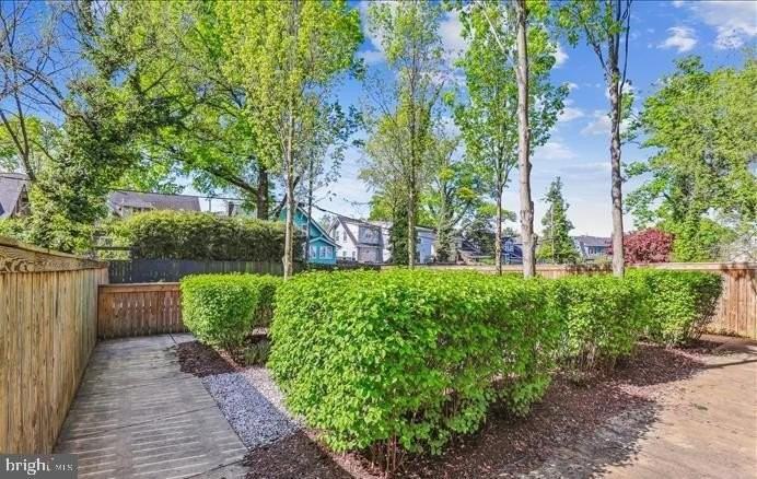 1340 Nicholson St Nw Apt 2 #2 - Photo 7 of 16