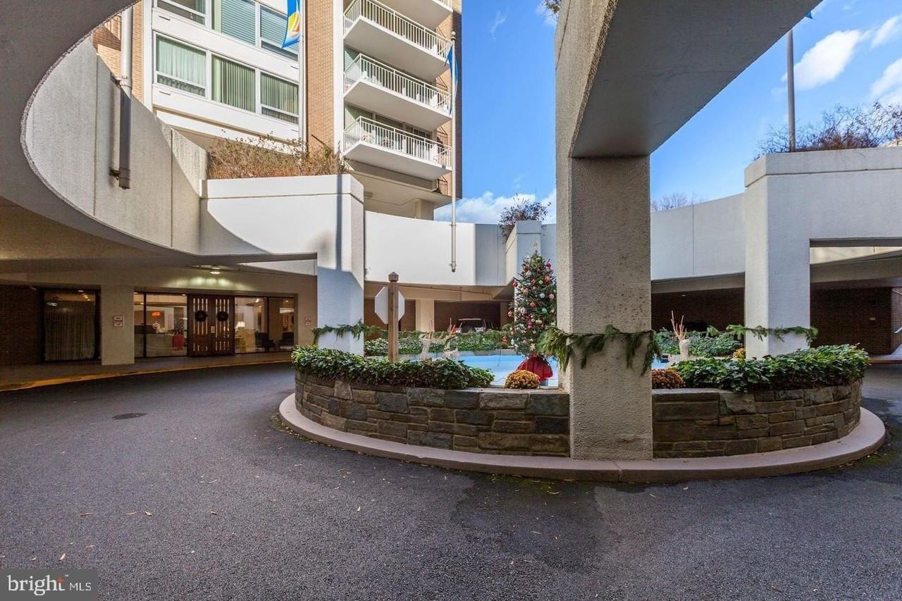 1425 4th Street Southwest #A210 - Photo 2 of 43