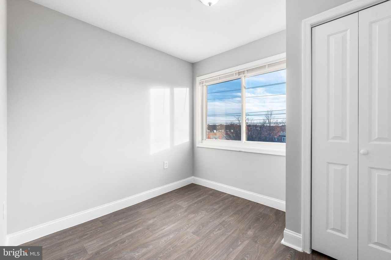 400 Chesapeake St Se - Photo 2 of 16