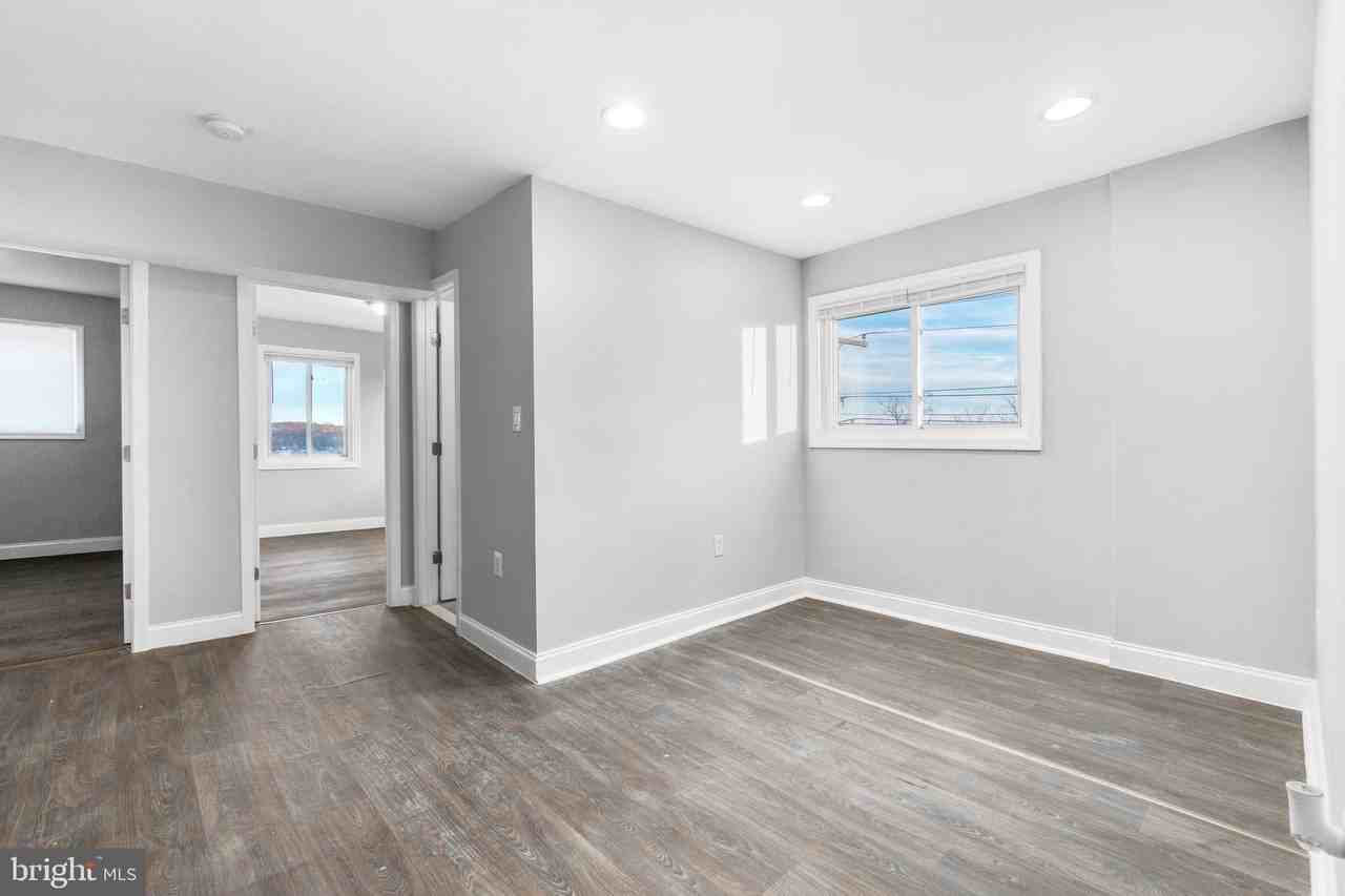 400 Chesapeake St Se - Photo 5 of 16