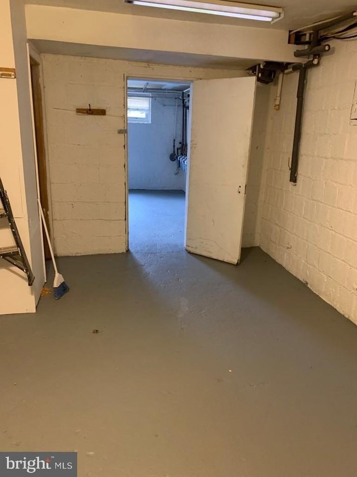 141 Galveston Place Southwest - Photo 6 of 27