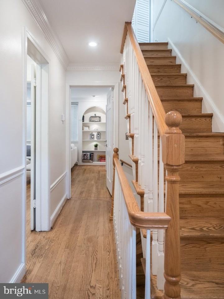 3424 O Street Northwest - Photo 7 of 29