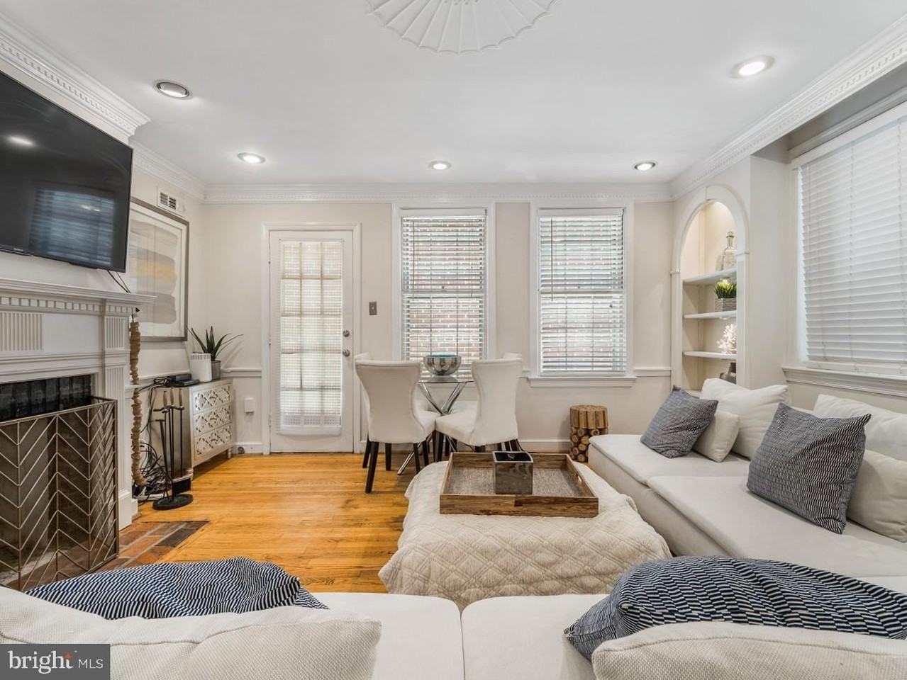 3424 O Street Northwest - Photo 3 of 29