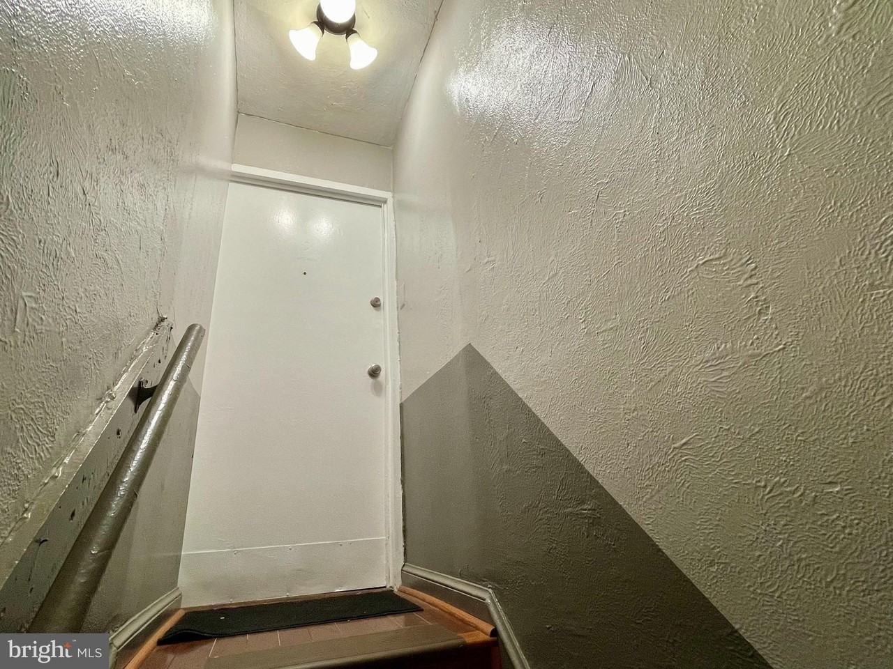 1858 Kendall St Ne Unit 2 #2 - Photo 3 of 38