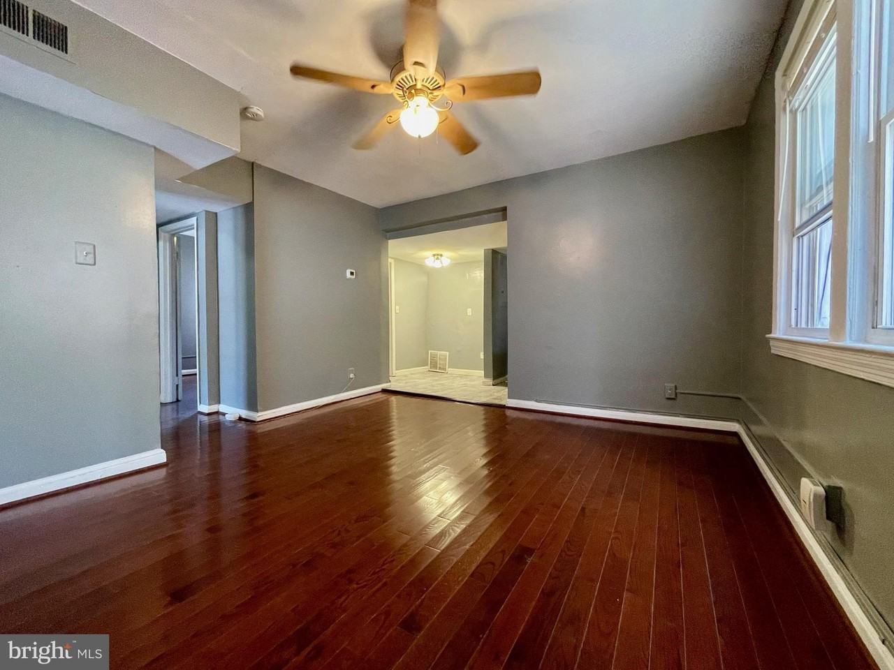 1858 Kendall St Ne Unit 2 #2 - Photo 6 of 38