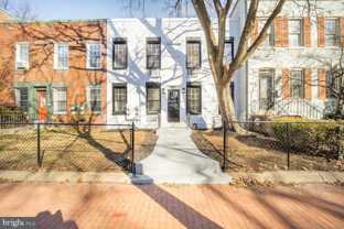 1430 A St Se Apt 1 #1 - Photo 1 of 1