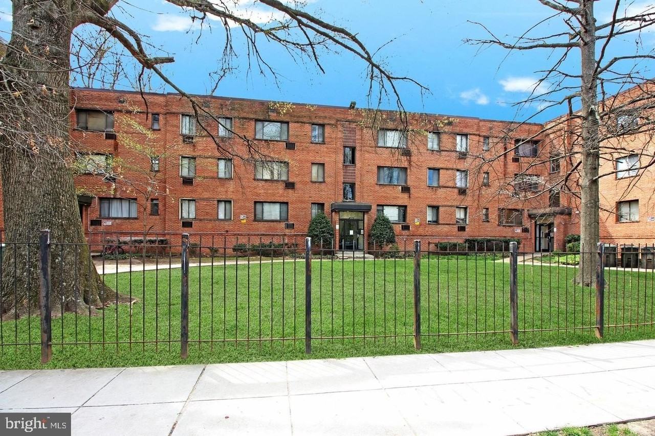 4731 1st Street Southwest #303 - Photo 2 of 19