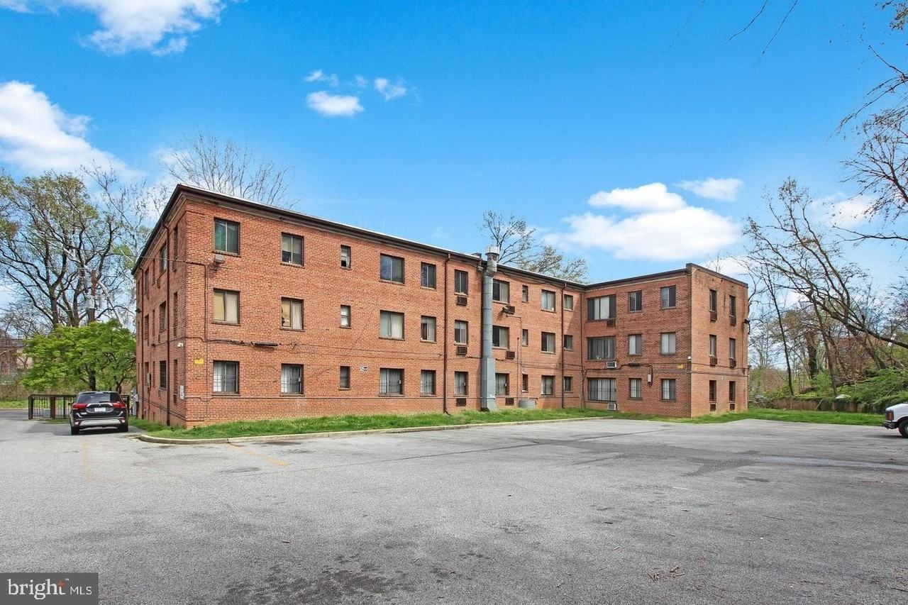 4731 1st Street Southwest #303 - Photo 3 of 19