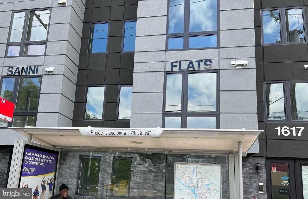 1617 Rhode Island Ave Ne Apt 501 #501 - Photo 4 of 17