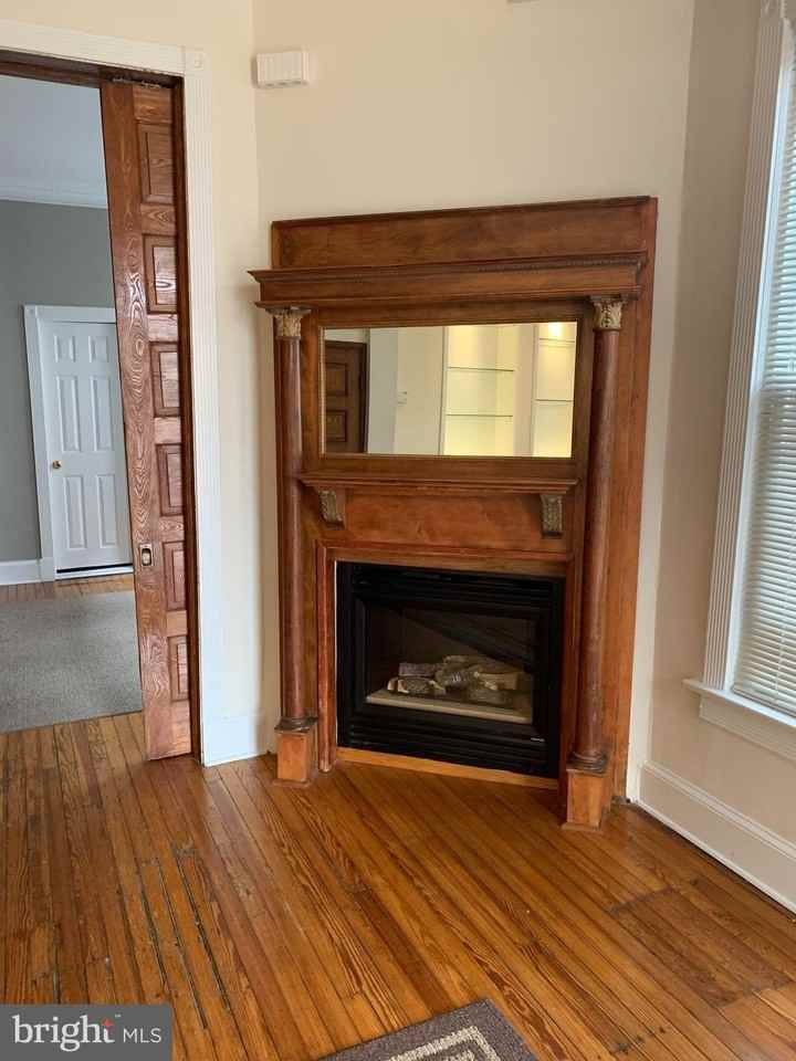 15 Seaton Pl Nw Unit 1 #1 - Photo 4 of 34