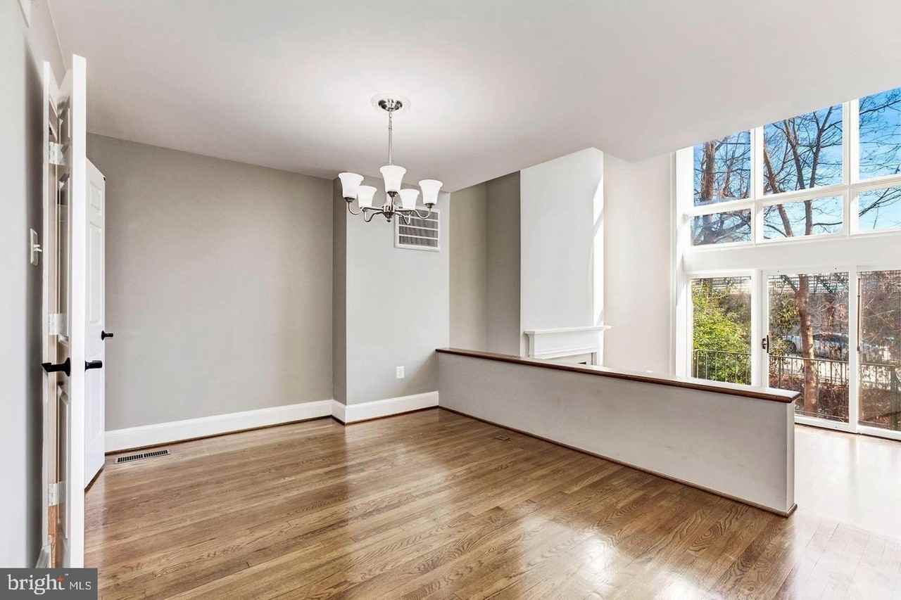 3956 Georgetown Ct Nw - Photo 5 of 29