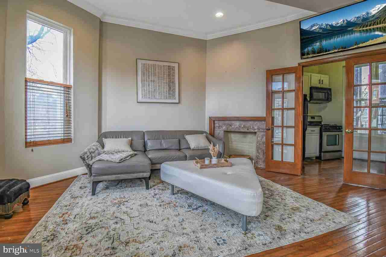 414 Florida Avenue Northwest - Photo 3 of 24