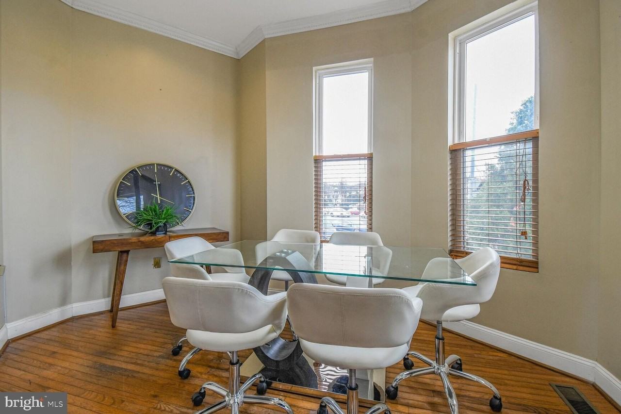 414 Florida Avenue Northwest - Photo 4 of 24