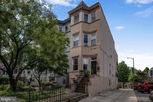66 Bryant St Nw Unit B #B - Photo 1 of 1