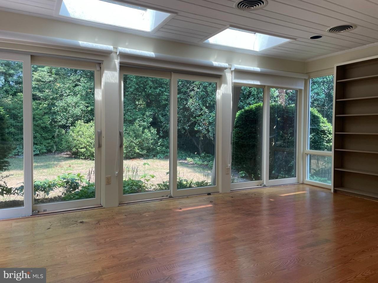 2266 48th Street Northwest - Photo 2 of 28