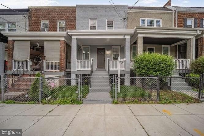 1632 Ridge Place Southeast