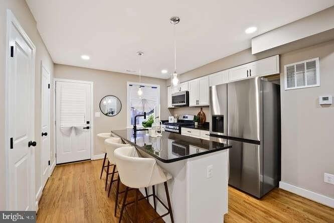 1632 Ridge Pl Se - Photo 4 of 33