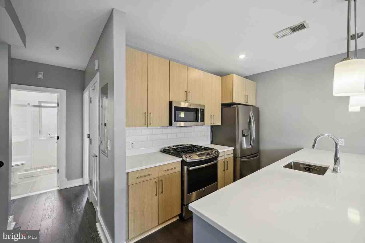 2724 12th St Ne Unit 6 #6 - Photo 4 of 18