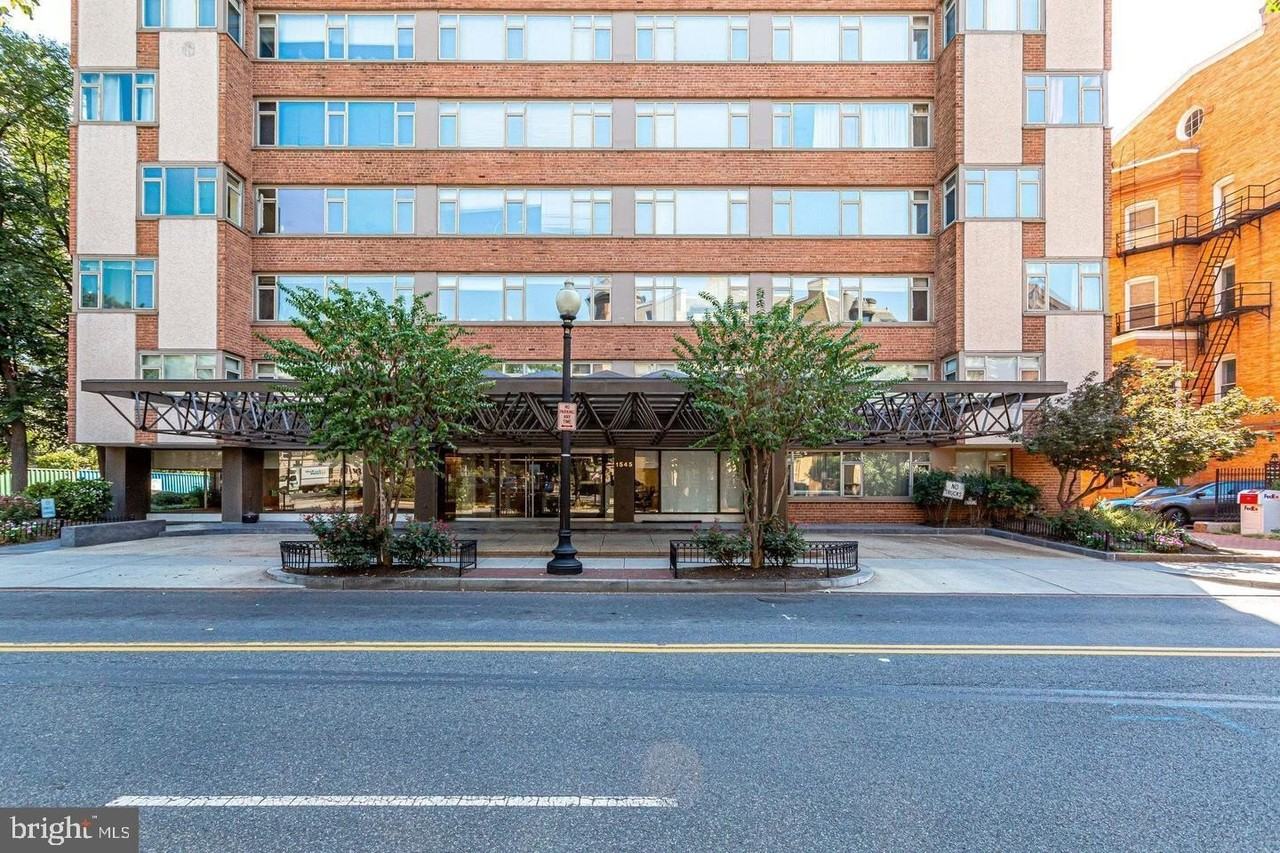 1545 18th St Nw Unit 403 #403 - Photo 3 of 44